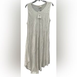 NWT Exist women’s One size floral beaded embroidered white swimsuit coverup